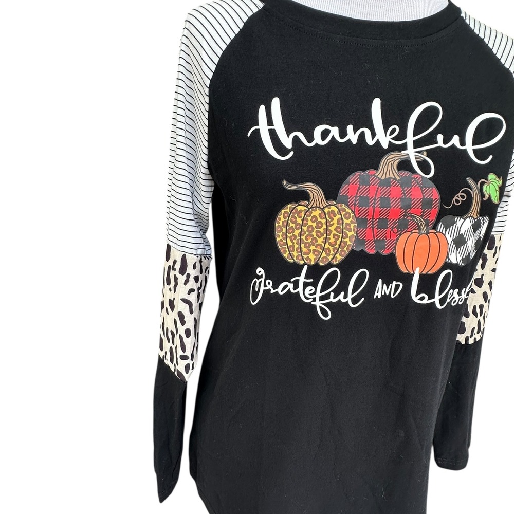 Unbranded Raglan Top Women Black Thanksgiving Pumpkin Mixed Print Sleeve Graphic - Picture 3 of 13